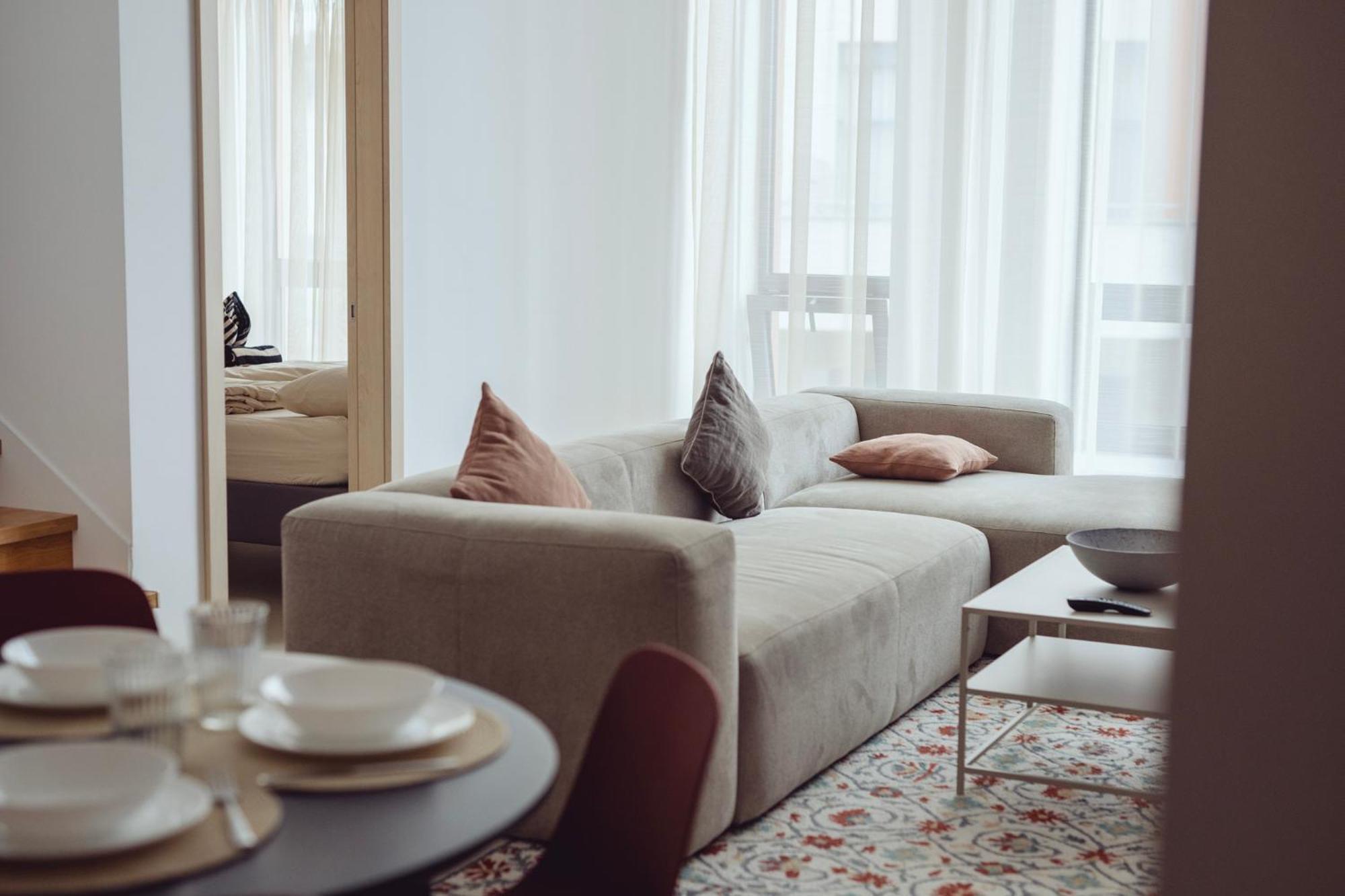 Premium Loft ǀ 2-bedrooms, Ac, 85 Sqm, Free Parking Appartamento